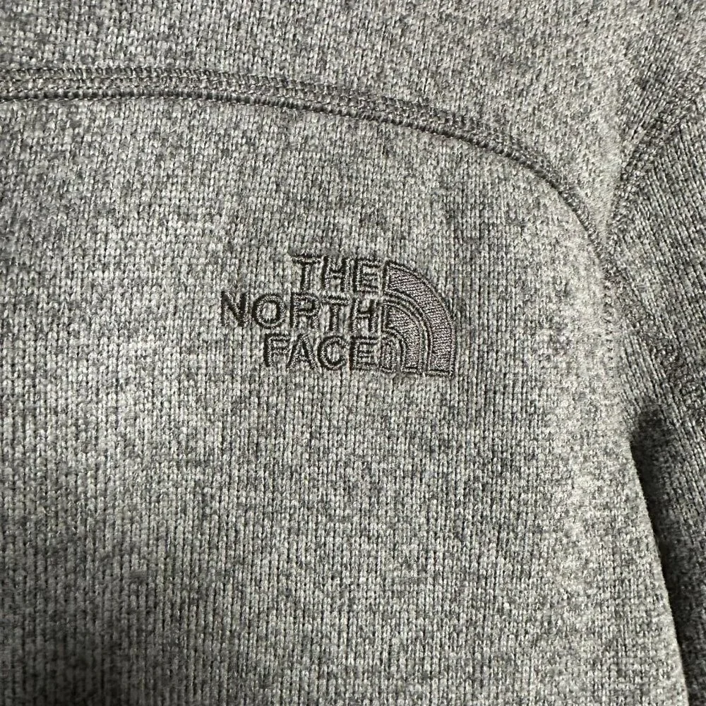 The North Face 1/4 Zip Fleece Long Sleeve Mock Neck Sweatshirt Gray Mens Medium